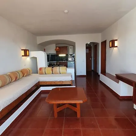Apartment Oura Vilanova - Beach, Pool & Garden Brejos